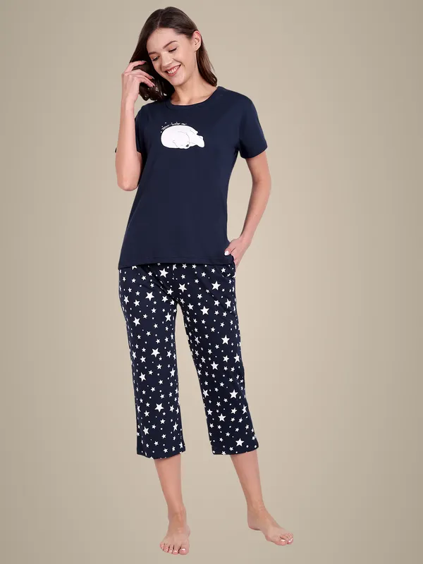 Navy_Blue_Let_Me_Sleep_Cotton_Capri_Set_For_Women