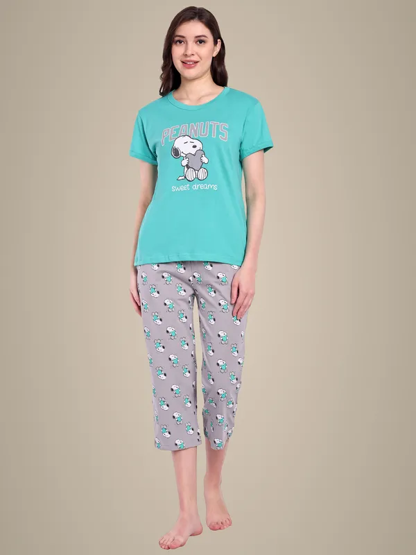 Green_Peanut_Sweet_Dream_Cotton_Capri_Sets_For_Women