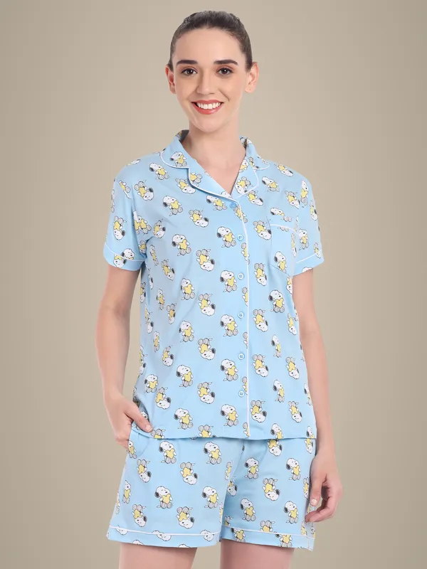 Blue_Peanuts_Sweet_Dreams_Aop_Notch_Collar_Cotton_Shorts_For_Women
