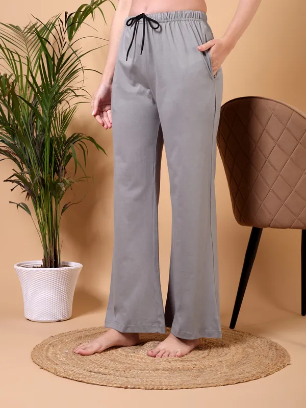 CO-ORD_SET_GREY_LOVE_IS_ALL_YOU_NEED