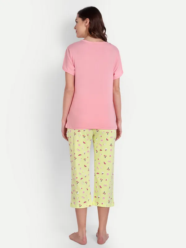 Coral_Vacay_Cotton_Capri_Set_For_Women