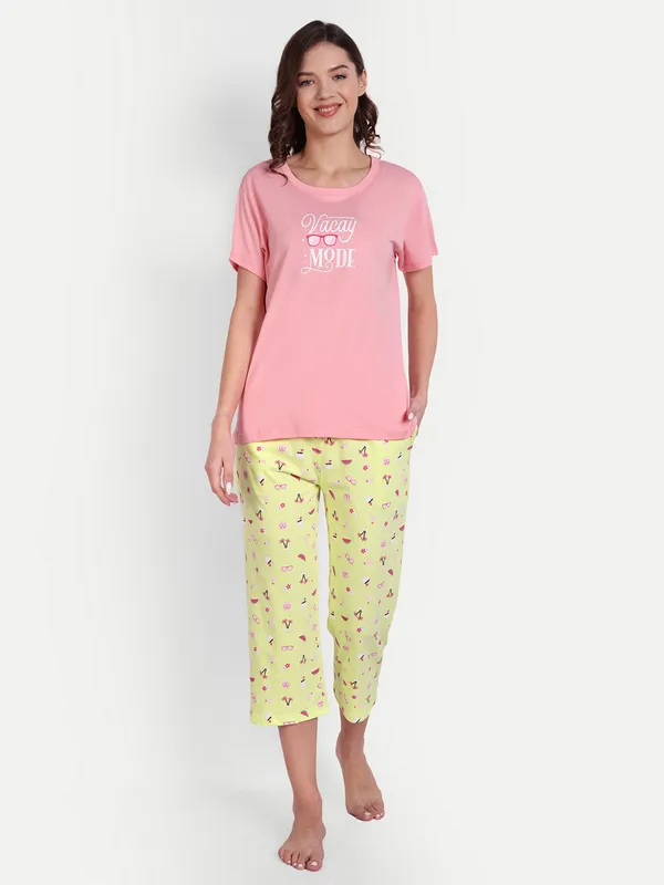 Coral_Vacay_Cotton_Capri_Set_For_Women