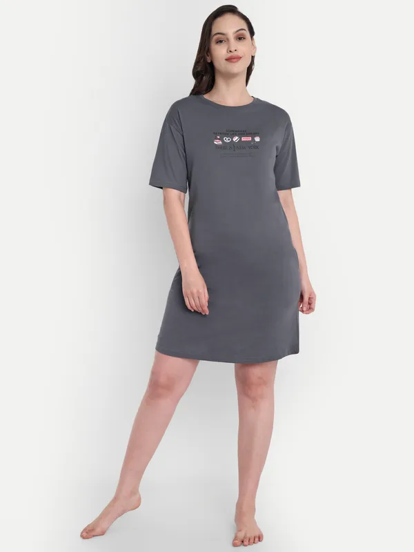 Grey_Newyork_Cotton_Night-Shirt_For_Women