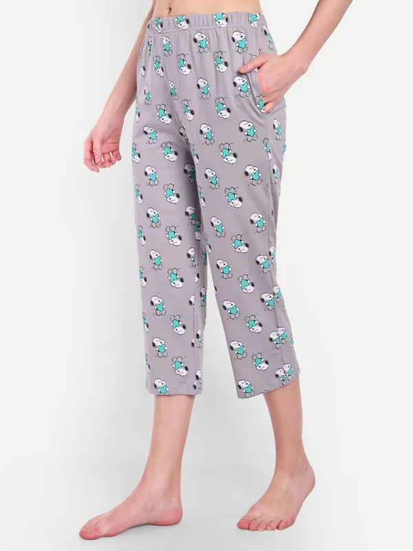 Green_Peanut_Sweet_Dream_Cotton_Capri_Sets_For_Women