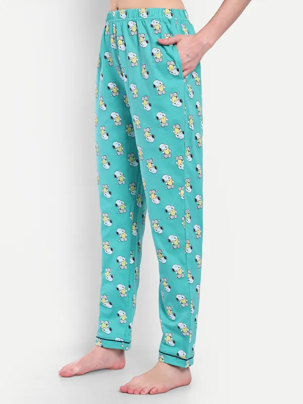 Green_Peanut_Sweet_Dream_Notch_Collar_Cotton_Full_Pants_For_Women