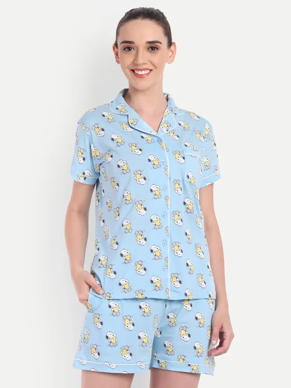 Blue_Peanuts_Sweet_Dreams_Aop_Notch_Collar_Cotton_Shorts_For_Women
