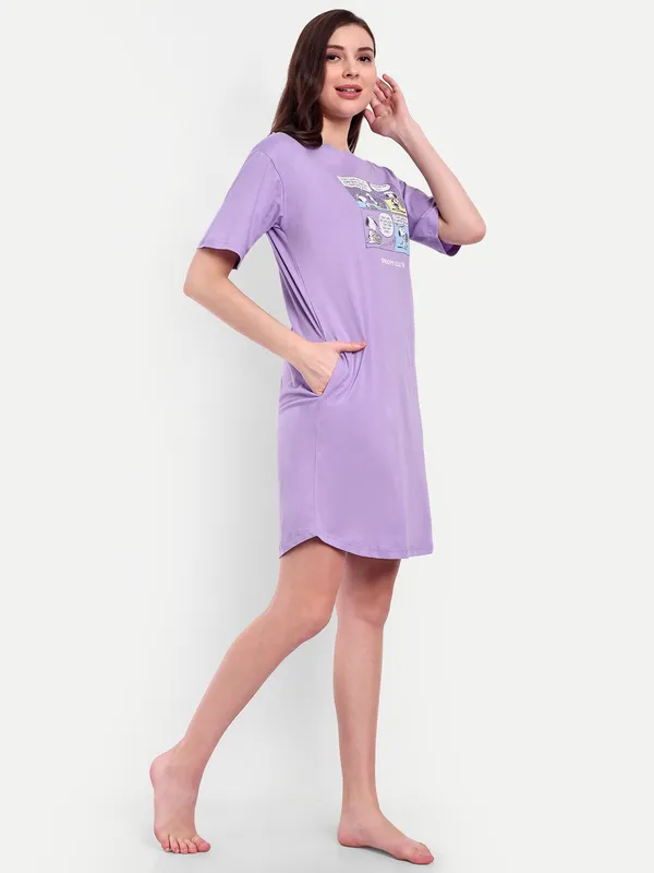 Lavender_Comic_Strip_T-Shirt_Cotton_Night-Shirt_For_Women