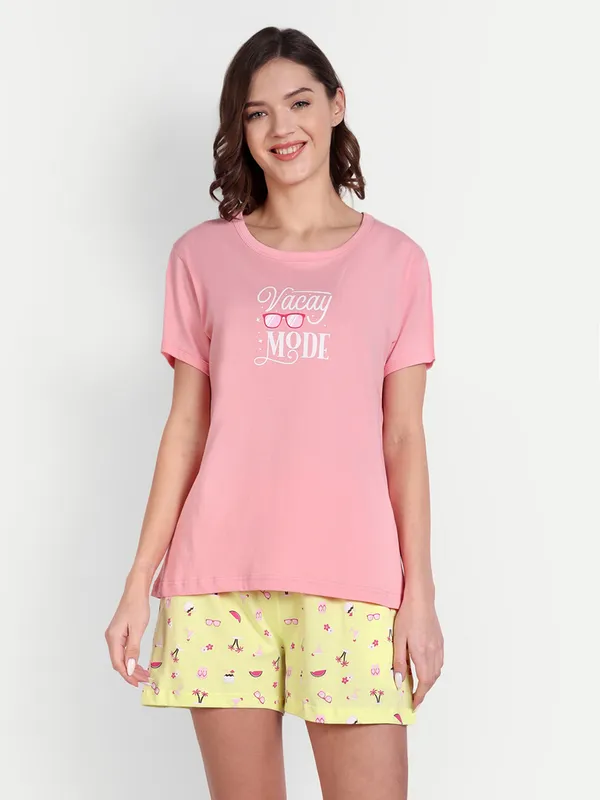 Coral_Vacay_Cotton_Shorts_Set_For_Women