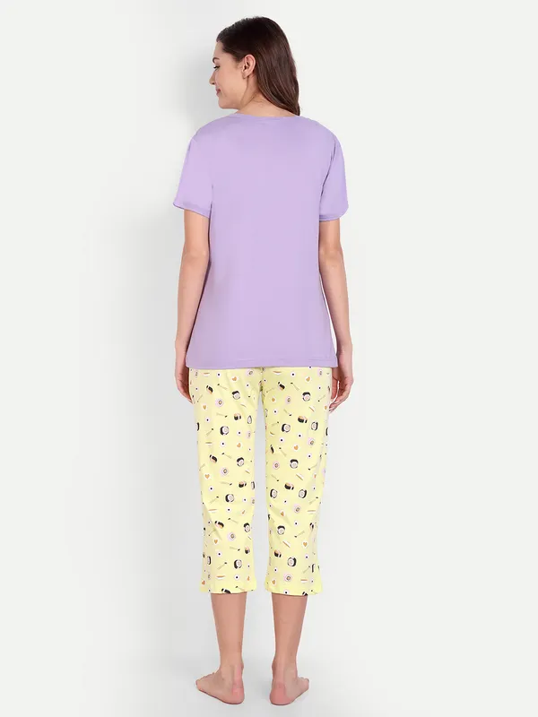 Lavender_Sushi_Cotton_Capri_Set_For_Women