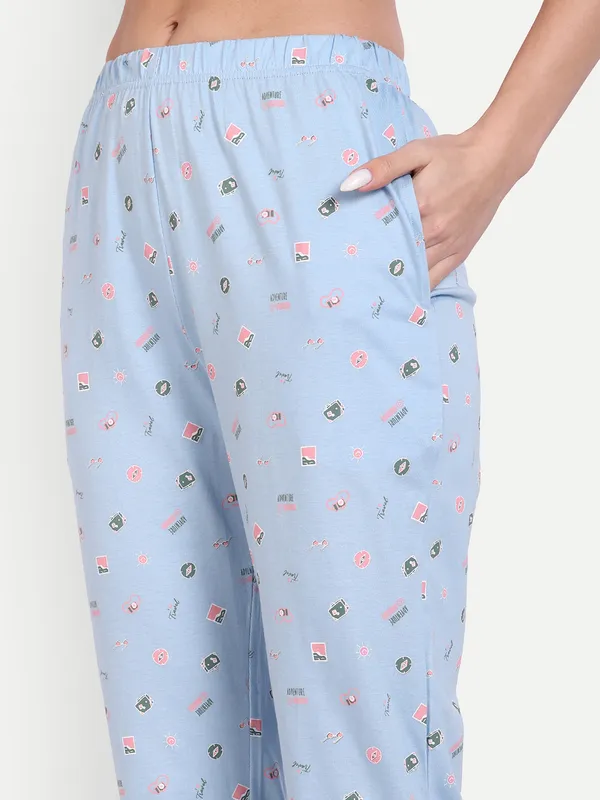 Coral_Wanderlust_Cotton_Full_Pants_For_Women