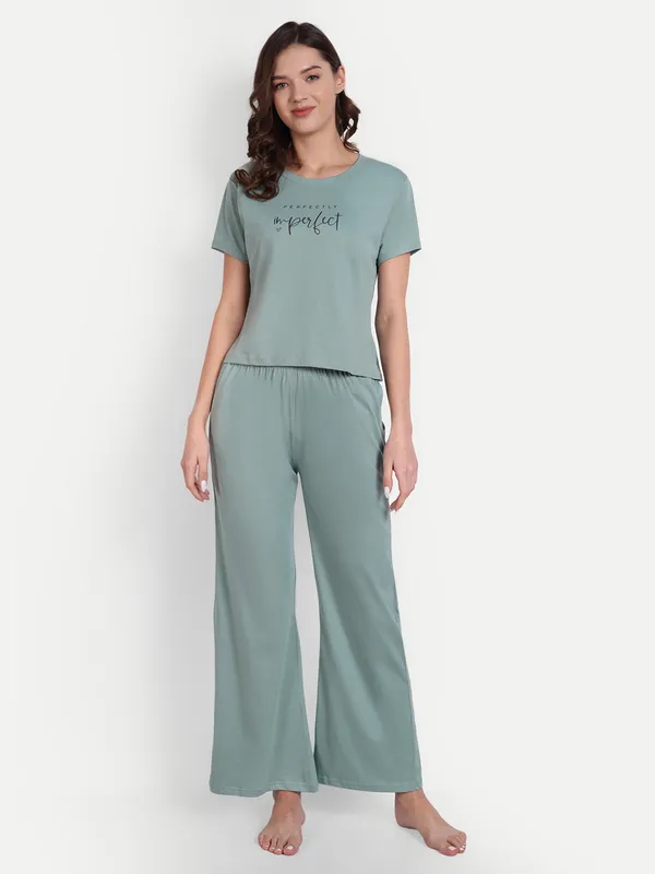 Green_Perfectectly_Imferfect_Printed_Cotton_Co-Ord_Sets_For_Women