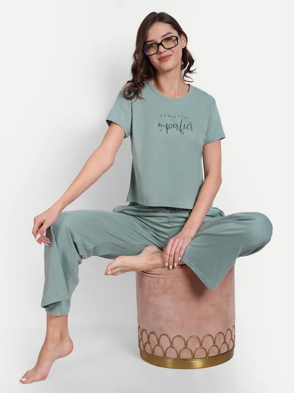 Green_Perfectectly_Imferfect_Printed_Cotton_Co-Ord_Sets_For_Women
