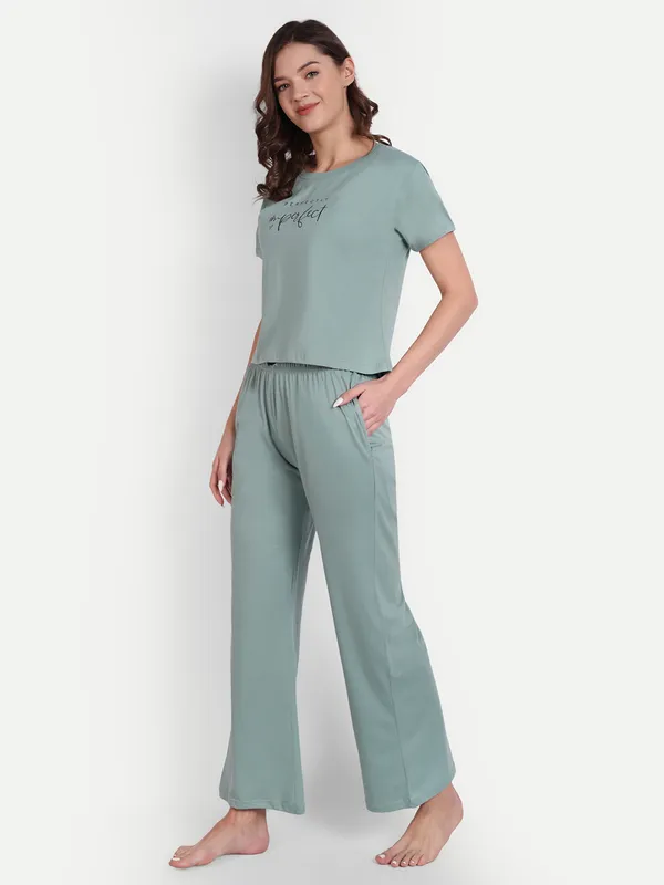 Green_Perfectectly_Imferfect_Printed_Cotton_Co-Ord_Sets_For_Women