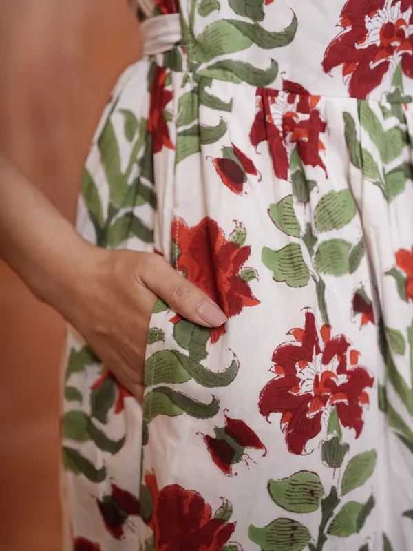 Rietaa_Hand_block_Printed_Floral_Wrap_Dress