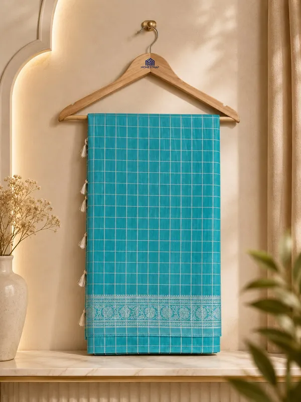 Cotton_Checks_Saree_With_Jhalar_With_Running_Blouse