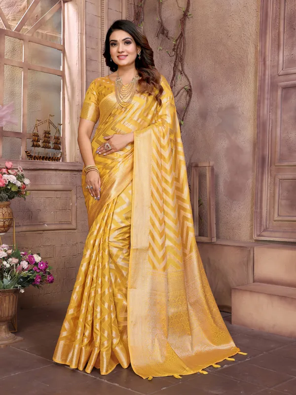 Yellow_Organza_Silk_Golden_Zari_Leheriya_Weaving_Work_Saree_For_Women