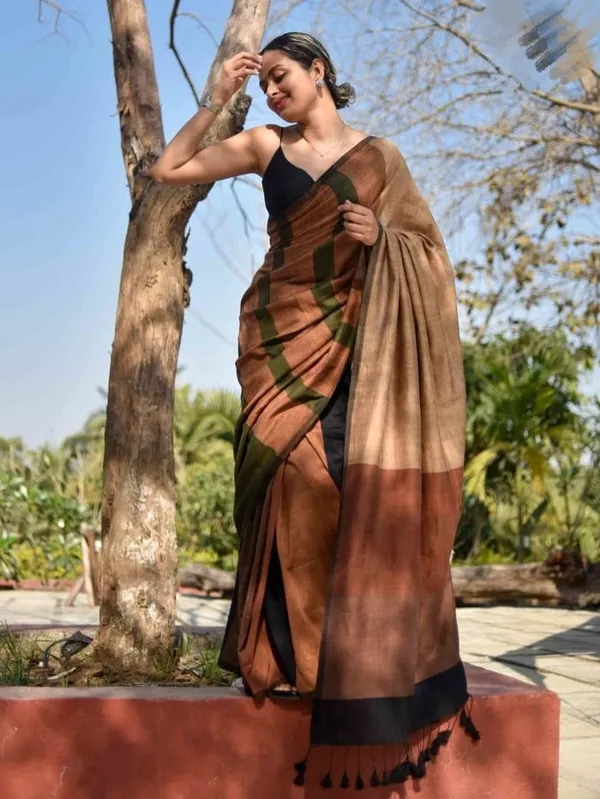 Multicolor_Khadi_Cotton_Lightweight_Saree_For_Women