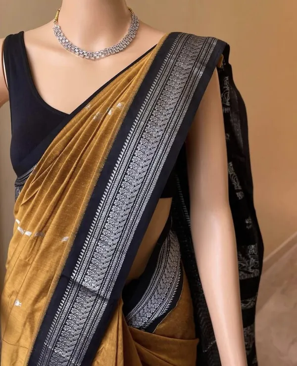 Black_And_Golden_Kalyani_Cotton_Silk_Printed_Saree_For_Women
