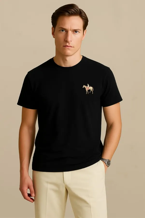 Black_Round_Neck_Tshirt_For_Men