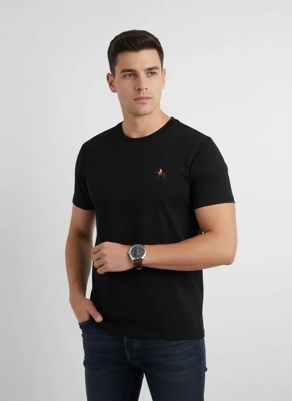 Black_Round_Neck_Tshirt_For_Men