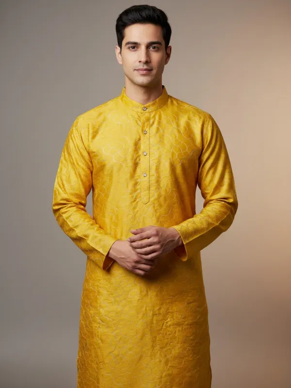 Mens_Kurta_-_Yellow_Aari