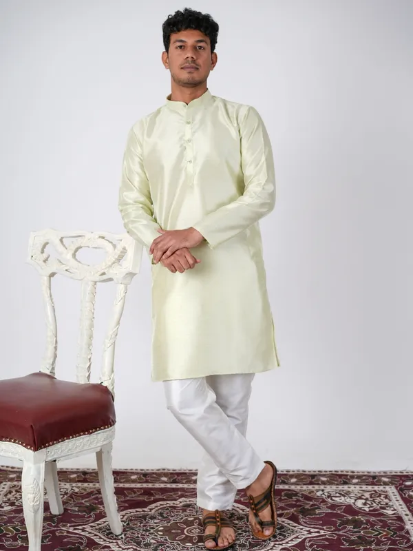 Light_Green_Solid_Cotton_Kurta_and_Pajama_Set_For_Mens