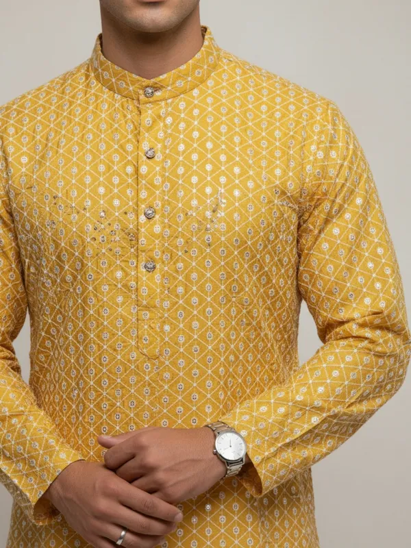 Mens_Kurta_-_Yelllow