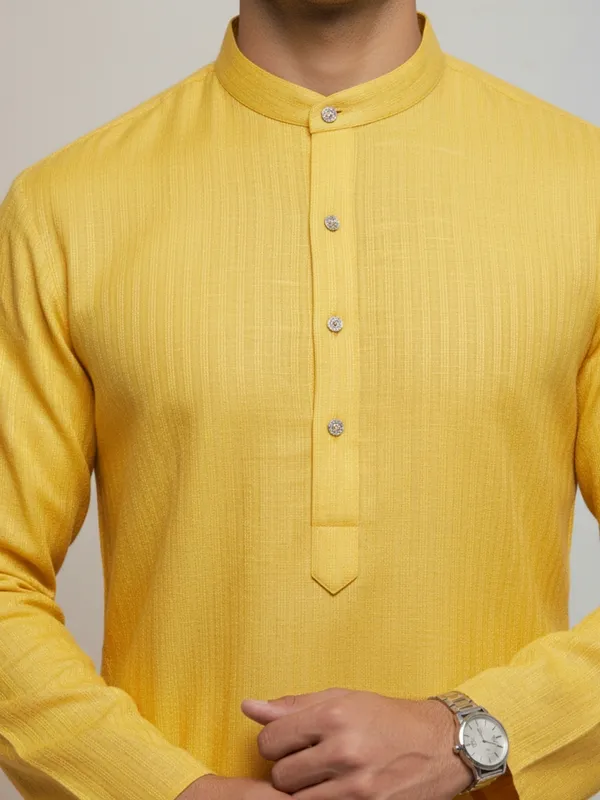 Mens_Solid_Kurta_Yellow