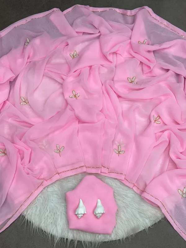 Pink_Leaf_Cut_Dana_silver_Saree_For_Women