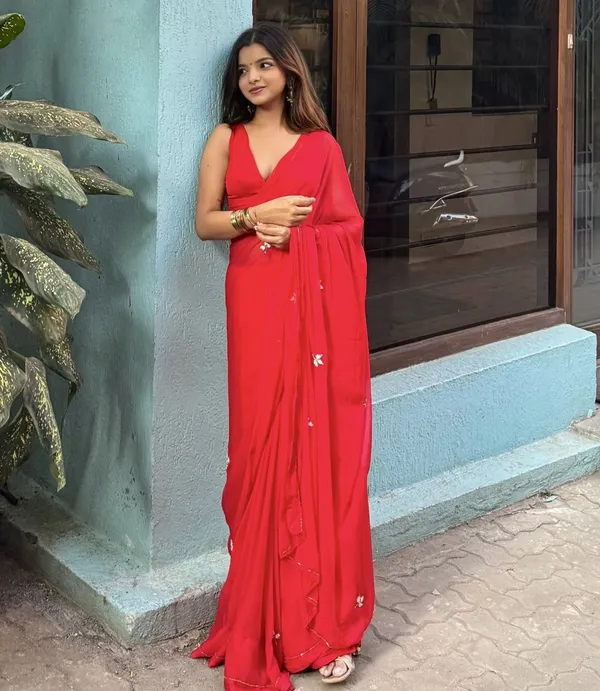 Red_Leaf_Cut_Dana_silver_Saree_For_Women