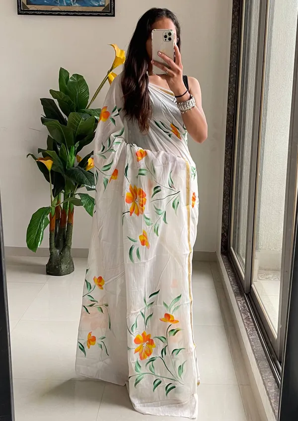 ORIGIN_HAND_PRINT_NATURAL_WHITE_FLORAL_HAND_PRINT_SAREE
