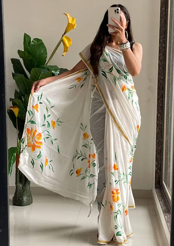 ORIGIN_HAND_PRINT_NATURAL_WHITE_FLORAL_HAND_PRINT_SAREE