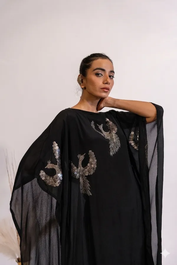 Regal_Black_Embellished_Kaftan_For_Women