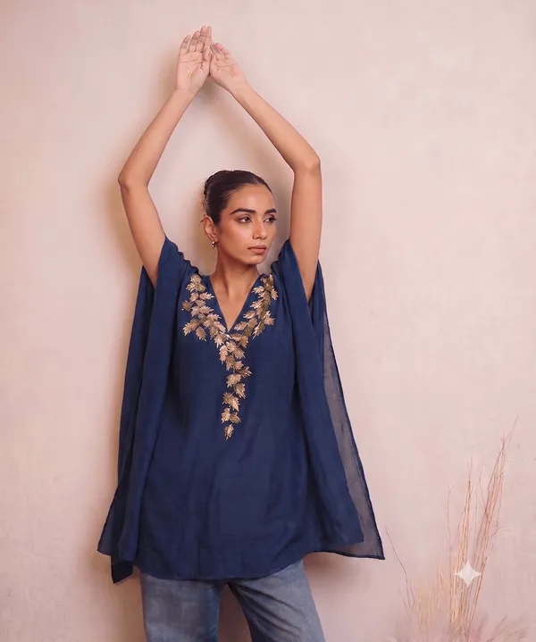 Regal_Navy_Kaftan_Tunic_with_Gold_Gilded_Embroidery