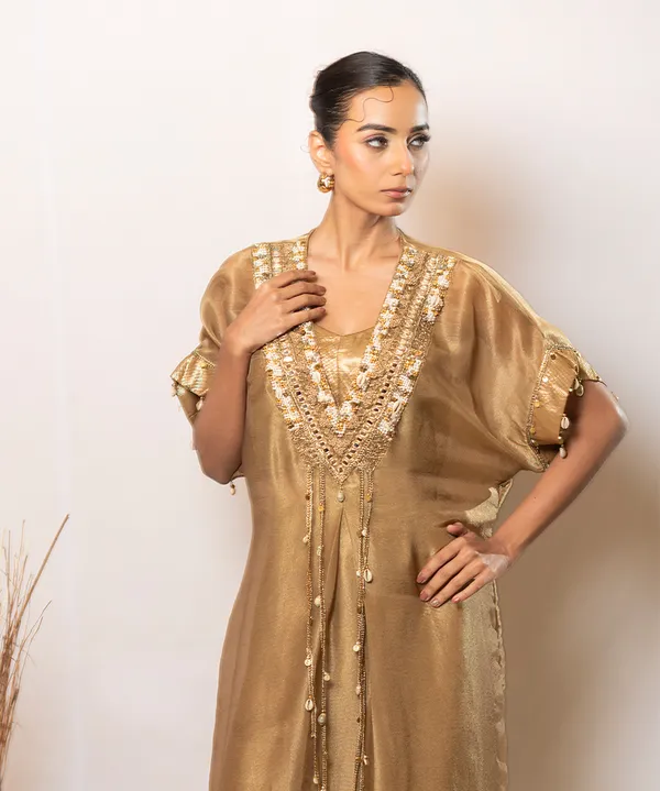 Golden_Hour_Statement_Kurta_Set