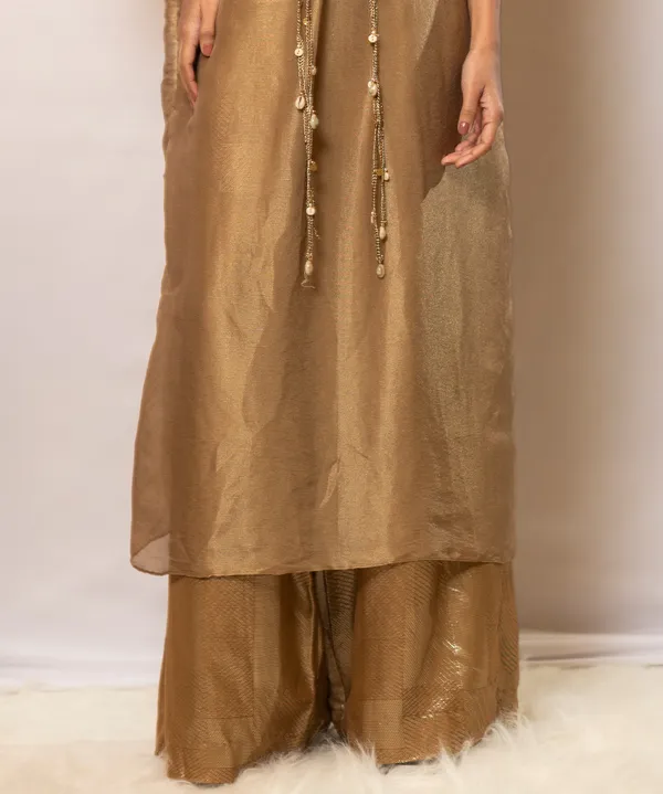 Golden_Hour_Statement_Kurta_Set