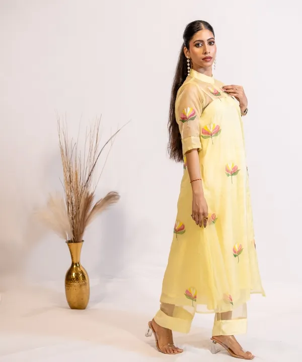Sunshine_Bloom_Hand-Painted_Organza_Kurta_Set_For_Women