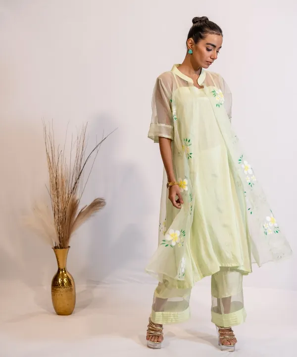 Pastel_Green_Hand-Painted_Organza_Kurta_Set_For_Women