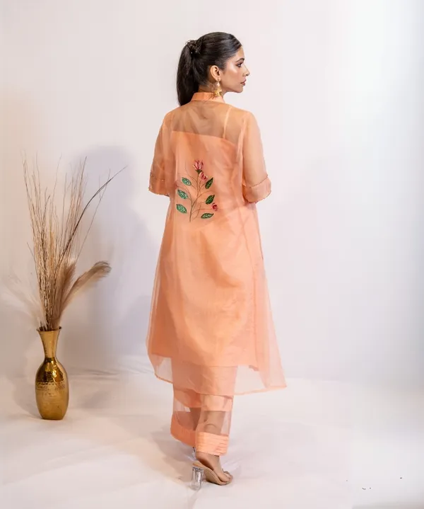 Peach_Hand-Painted_Organza_Kurta_Set_For_Women