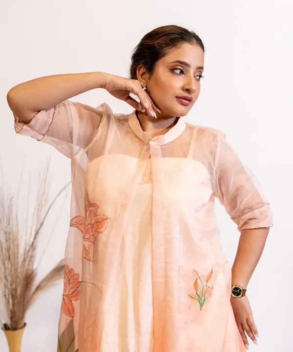 Peach_Coral_Ombre_Hand-Painted_Organza_Kurta_Set_For_Women