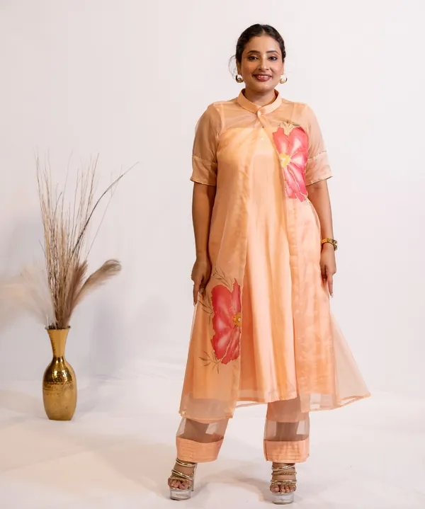 Peach_Blossom_Hand-Painted_Organza_Kurta_Set_For_Women