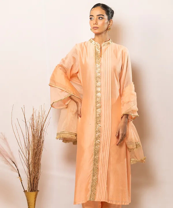 Peach_Lumi?re_Chanderi_Silk_Kurta_Set
