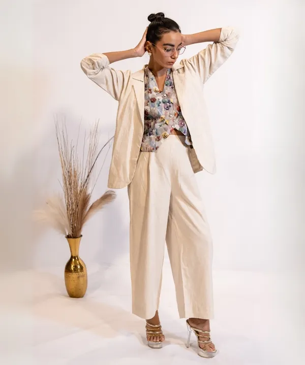 White_Linen_Blazer_&_Pant_Co-Ord_With_Printed_Cotton_Vest_For_Women