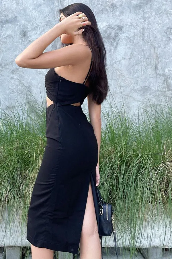Black_Sweetheart_Neck_Cut-Out_Tie-Up_Slit_Dress