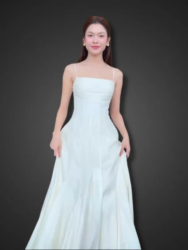 Ethereal_Flare_Maxi_Dress