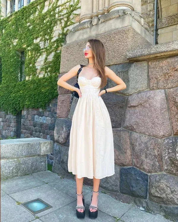 Spaghetti_Strap_Corset_Flare_Midi_Dress