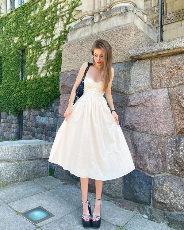Spaghetti_Strap_Corset_Flare_Midi_Dress