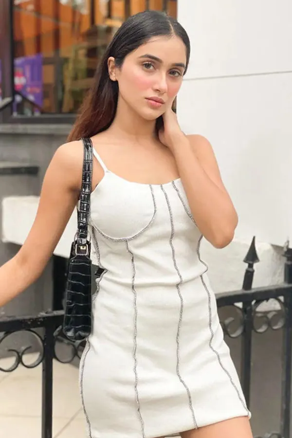 Sweet_Rhinestone_Stapy_Bodycon_Short_Dress