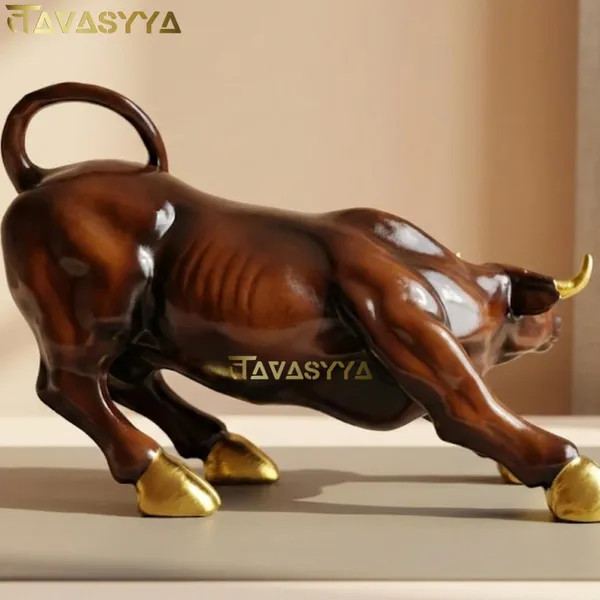 Tavasyya_Charging_Bull_Showpiece_for_Home_&_Office,_Stock_Market_Bull,_Vastu_&_Feng_Shui_Wealth_Attracting_Figurine,_Corporate_Gift_for_Traders,_Investors_&_Entrepreneurs,_Decorative_Animal_Sculpture