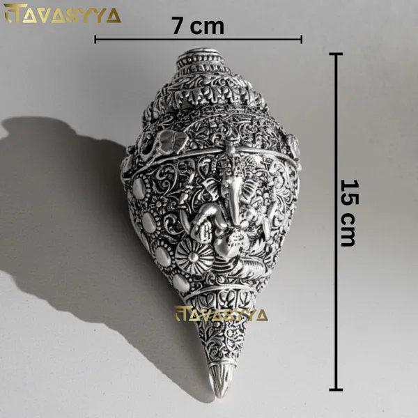 Tavasyya_Silver_Finish_Ganesh_Shankh,_Vastu_&_Feng_Shui_Decorative_Conch_for_Home_Temple,_Pooja_Room,_Office_&_Meditation,_Brings_Wealth,_Prosperity_&_Positivity,_Handcrafted_Spiritual_Gift_(Medium)